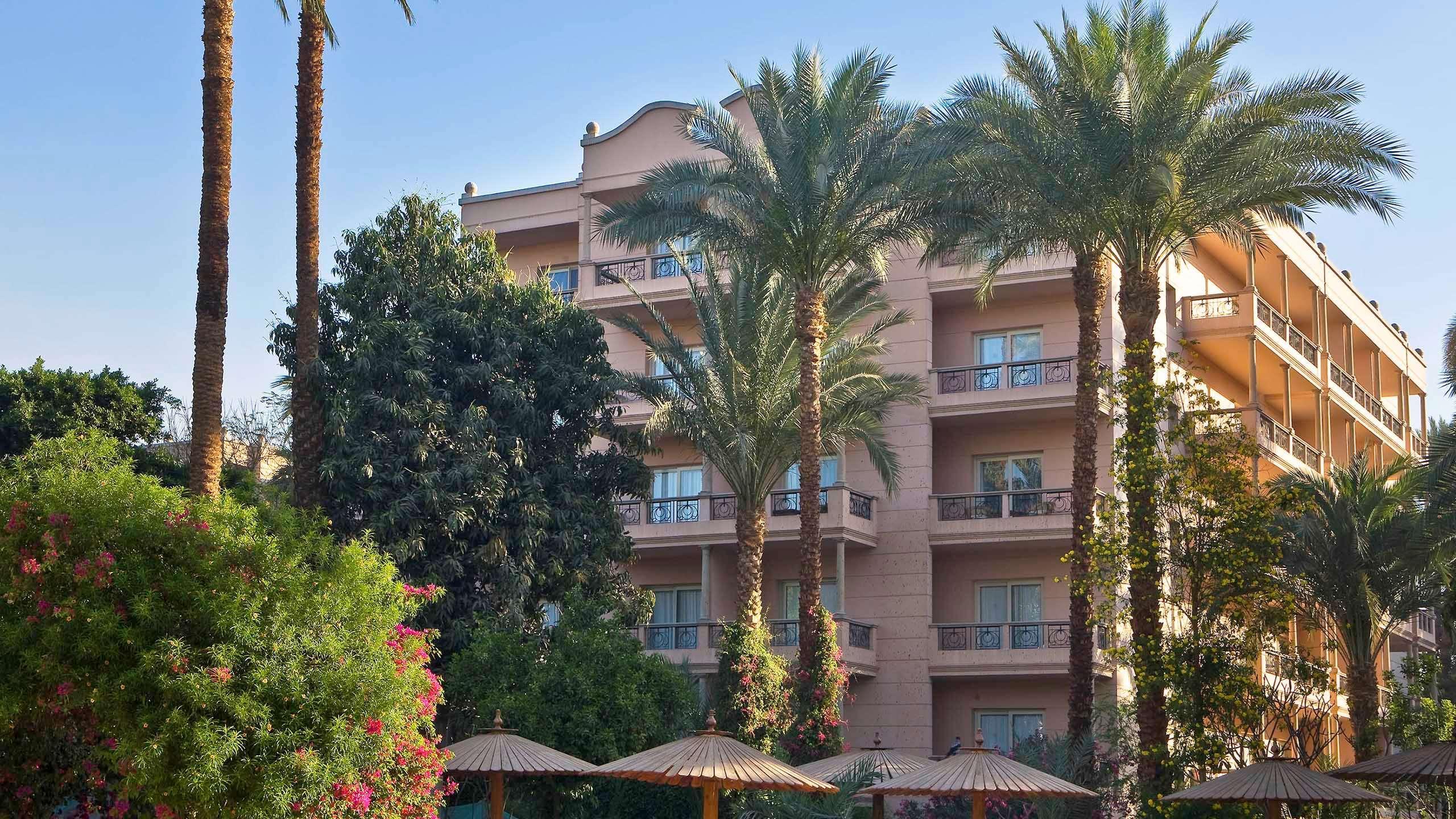 Pavillon Winter Luxor Hotel Exterior photo The Phoenician