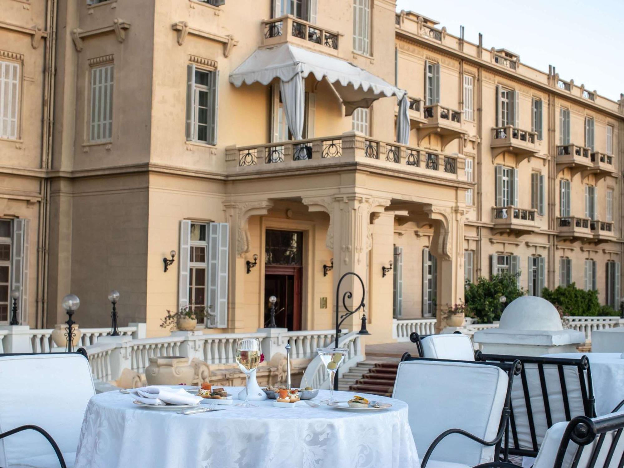Pavillon Winter Luxor Hotel Exterior photo The Westin Palace, Cairo